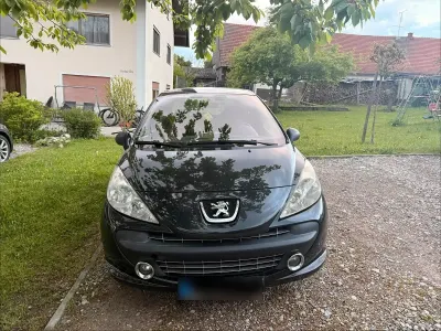 Gebraucht Peugeot 207 92 PS (67 kW) 2008 Schwarz Coupé