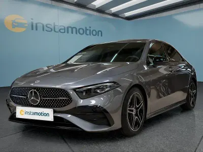 Gebraucht Mercedes A220 190 PS (139 kW) 2025 Grau Limousine