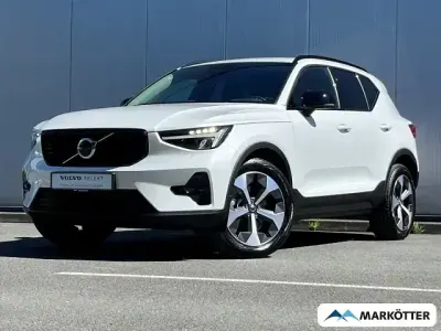 Gebraucht Volvo XC40 Plus 163 PS (119 kW) 2023 Weiss SUV