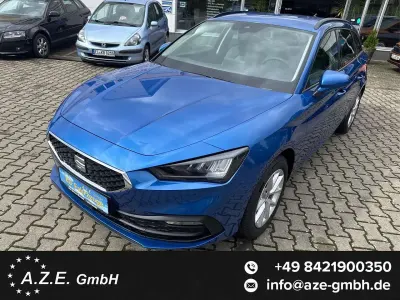 Nouă Seat Leon Style 116 CP (85 kW) 2025 Albastru Break