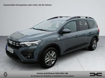 Gebraucht Dacia Jogger Expression 110 PS (80 kW) 2024 Schiefergrau Van / Kleinbus
