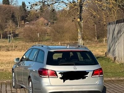 Gebraucht Mercedes 220 170 PS (125 kW) 2014 Silber Kombi