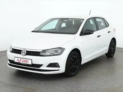 Gebraucht VW Polo Trendline 65 PS (47 kW) 2018 Weiß Kleinwagen