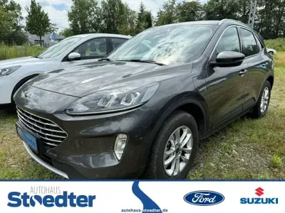 Gebraucht Ford Kuga Titanium 152 PS (111 kW) 2022 Grau SUV