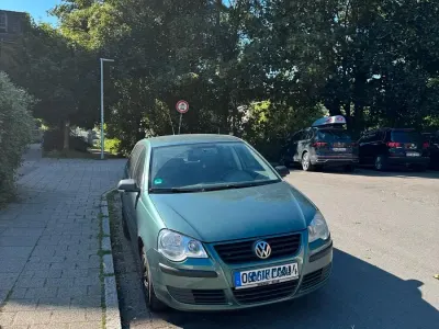 Gebraucht VW Polo 65 PS (47 kW) 2006 Grün Kleinwagen