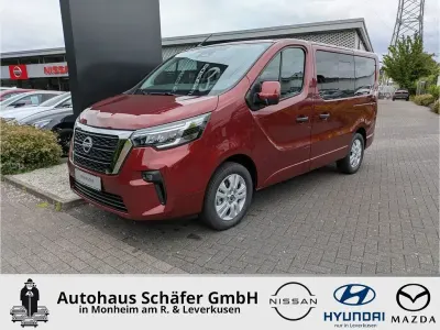 Neu Nissan Primastar Tekna 170 PS (125 kW) 2026 Rot Van / Kleinbus