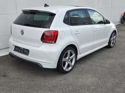 Gebraucht VW Polo Highline 90 PS (66 kW) 2013 Weiß Kleinwagen