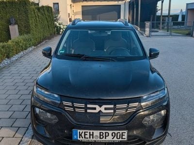 Schwarz Gebraucht 2022 Dacia Spring Essentiel Kleinwagen | 12.200 € (Fairer Preis)