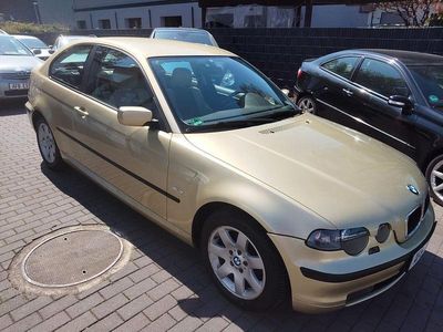Second-hand BMW 316 Compact Sport Line 116 CP (85 kW) 2003 Galben Hatchback
