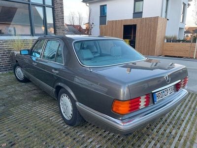 Gebraucht Mercedes 300 SE 179 PS (131 kW) 1986 Grau Limousine
