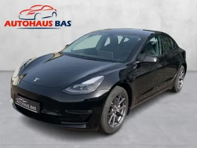 Gebraucht Tesla Model 3 Long Range AWD 350 kW (476 PS) 2023 Solid black (metallic) Limousine