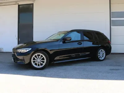 Gebraucht BMW 318 Advantage 150 PS (110 kW) 2020 Schwarz Kombi
