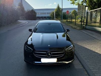 Mercedes E200