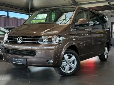 Gebraucht VW Multivan Comfortline 179 PS (131 kW) 2010 Toffee/graciosabraun Van / Kleinbus