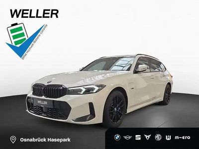 Gebraucht BMW 320e M Sport 204 PS (150 kW) 2022 Alpinweiss iii (weiß) Kombi