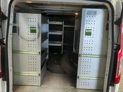 Gebraucht Ford Transit Custom 131 PS (96 kW) 2018 Weiß Van / Kleinbus