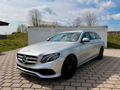 Gebraucht Mercedes E200 Avantgarde 150 PS (110 kW) 2017 Silber Kombi