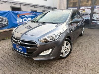 Gebraucht Hyundai i30 YES! 110 PS (80 kW) 2015 Grau Limousine