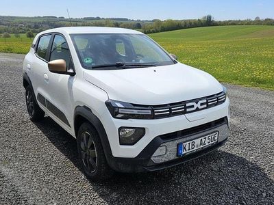 Weiß Gebraucht 2025 Dacia Spring Extreme Kleinwagen | 15.699 € (Teuer)