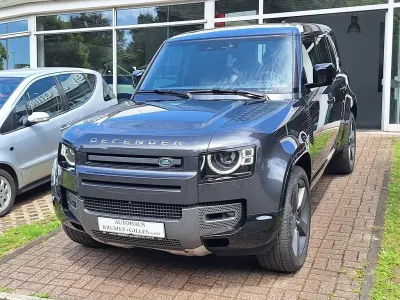 Gebraucht Land Rover Defender 525 PS (386 kW) 2023 Grau SUV