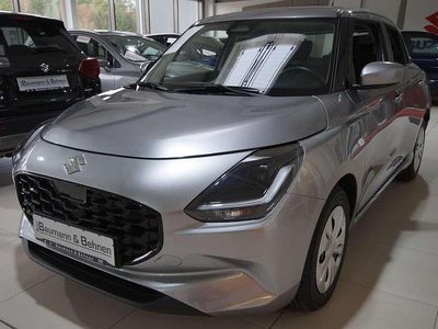 Premium silver Neu 2025 Suzuki Swift Club Limousine | 19.640 €