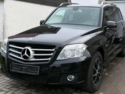 Używany Mercedes GLK320 224 KM (164 kW) 2010 Czarny SUV