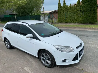 Gebraucht Ford Focus 150 PS (110 kW) 2013 Weiß Kombi