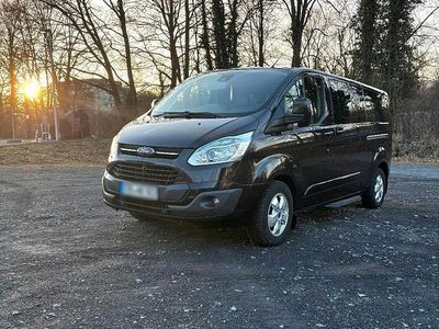 Gebraucht Ford Tourneo 155 PS (114 kW) 2016 Schwarz Van / Kleinbus