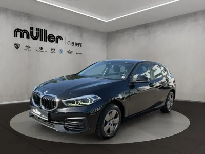 Gebraucht BMW 118 Advantage 136 PS (100 kW) 2022 Schwarz Kleinwagen