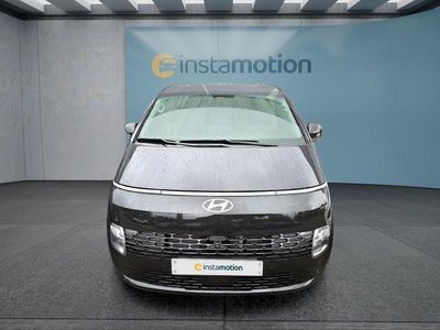 Schwarz Neu 2025 Hyundai Staria Van / Kleinbus | 56.249 €