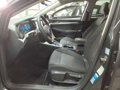 Second-hand VW Golf VII Life 150 CP (110 kW) 2021 Gri Hatchback