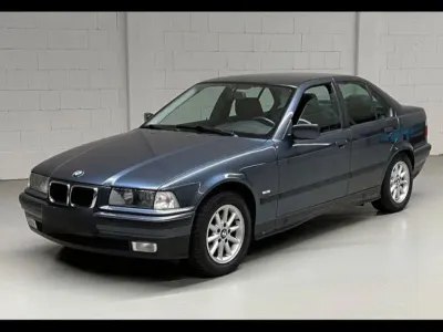 Gebraucht BMW 318 Comfort Edition 116 PS (85 kW) 1998 Schwarz Limousine