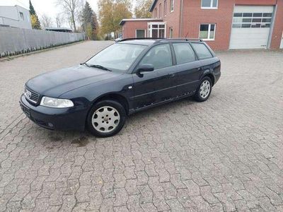 Gebraucht Audi A4 101 PS (74 kW) 2000 Blau Kombi