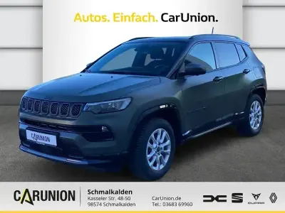 Käytetty Jeep Compass Limited 131 HP (96 kW) 2021 Vihreä Katumaasturi