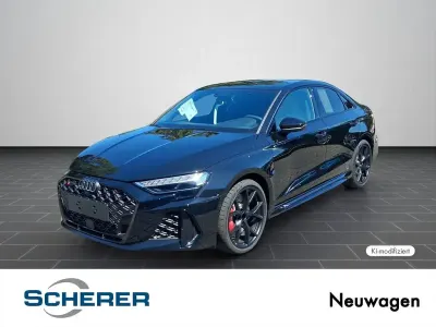 Neu Audi RS3 Advanced 400 PS (294 kW) 2026 Schwarz Limousine
