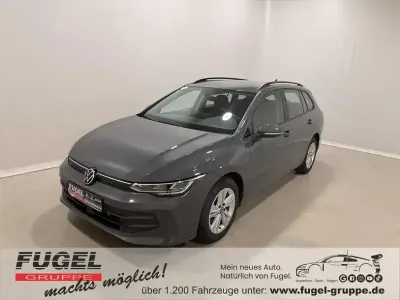 Gebraucht VW Golf VIII Life 116 PS (85 kW) 2025 Delfingrau metallic Kombi