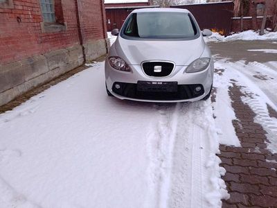 Silber Gebraucht 2007 Seat Altea FR Van / Kleinbus | 3.999 €