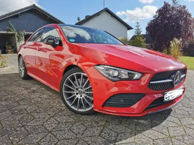 Używany Mercedes CLA220 190 KM (139 kW) 2019 Czerwony Sedan/Limuzyna