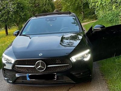 gebraucht Mercedes CLA250e DCT - 8-fach Bereift, mit Garantie