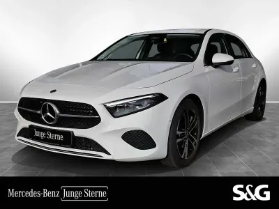 Gebraucht Mercedes A200 Progressive 163 PS (119 kW) 2024 Weiß Limousine