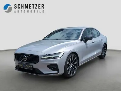 Gebraucht Volvo S60 Plus 197 PS (144 kW) 2023 Silver dawn Limousine