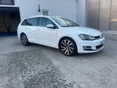 Gebraucht VW Golf VII Highline 150 PS (110 kW) 2014 Weiß Kombi