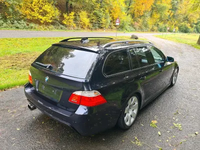 Gebraucht BMW 525 M Sport 197 PS (144 kW) 2007 Schwarz Kombi