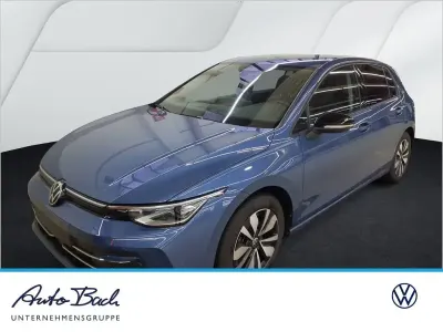 Gebraucht VW Golf VIII Goal 150 PS (110 kW) 2025 Blau Limousine