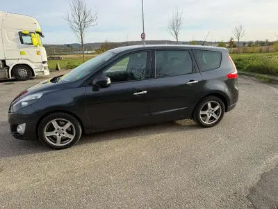 Gebraucht Renault Grand Scénic III 150 PS (110 kW) 2010 Schwarz Van / Kleinbus