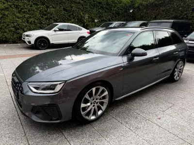 Gebraucht Audi A4 Sport 204 PS (150 kW) 2021 Grau Kombi