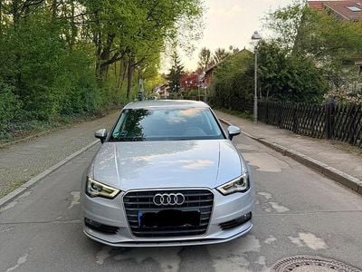 Gebraucht Audi A3 150 PS (110 kW) 2014 Silber Limousine