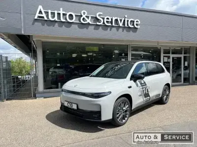 Gebraucht Leapmotor C10 215 PS (158 kW) 2025 Grau SUV