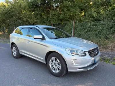 Gebraucht Volvo XC60 190 PS (139 kW) 2017 Grau SUV