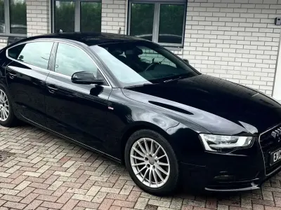 Używany Audi A5 S-Line 170 KM (125 kW) 2012 Czarny Coupe